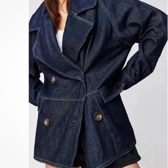 Free People - Denim Car Jacket NWOT L Double Breasted Pockets -Oversized Size M - Picture 5 of 11